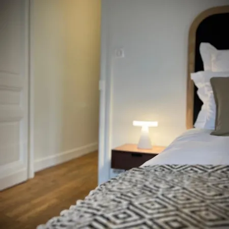 Guest house Richard Lequet Domaine Gastronomique Du Val D Atur Boulazac Isle Manoire